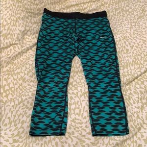 Nike Cropped Leggings